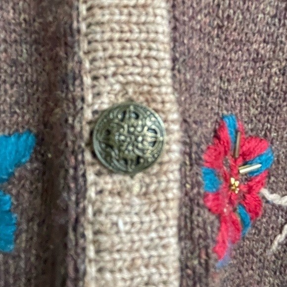 Christopher & Banks embroidered cardigan women’s size medium - Picture 7 of 7